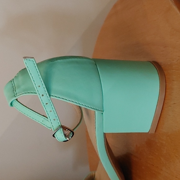 Size 39 Sandals Refuge 2 - Picture 3 of 4